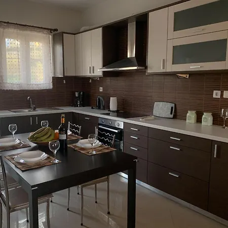 Apartment Areti Sfáka
